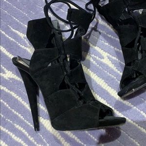 Giuseppe Zanoti lace up Booties